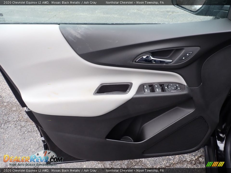 2020 Chevrolet Equinox LS AWD Mosaic Black Metallic / Ash Gray Photo #15