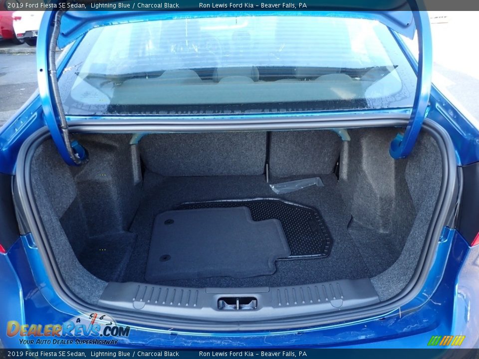 2019 Ford Fiesta SE Sedan Trunk Photo #4