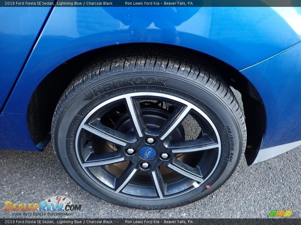 2019 Ford Fiesta SE Sedan Wheel Photo #10