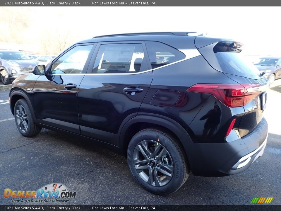 2021 Kia Seltos S AWD Black Cherry / Black Photo #5