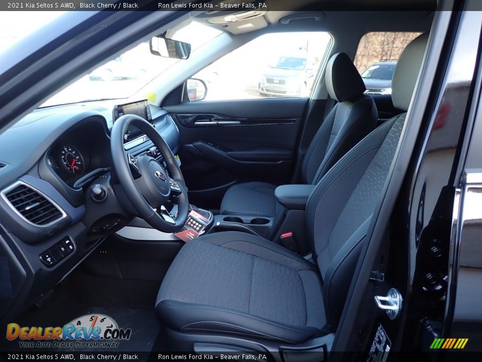 Black Interior - 2021 Kia Seltos S AWD Photo #12