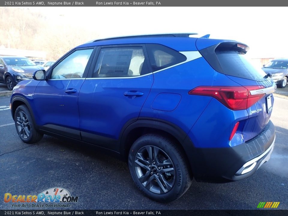 2021 Kia Seltos S AWD Neptune Blue / Black Photo #5