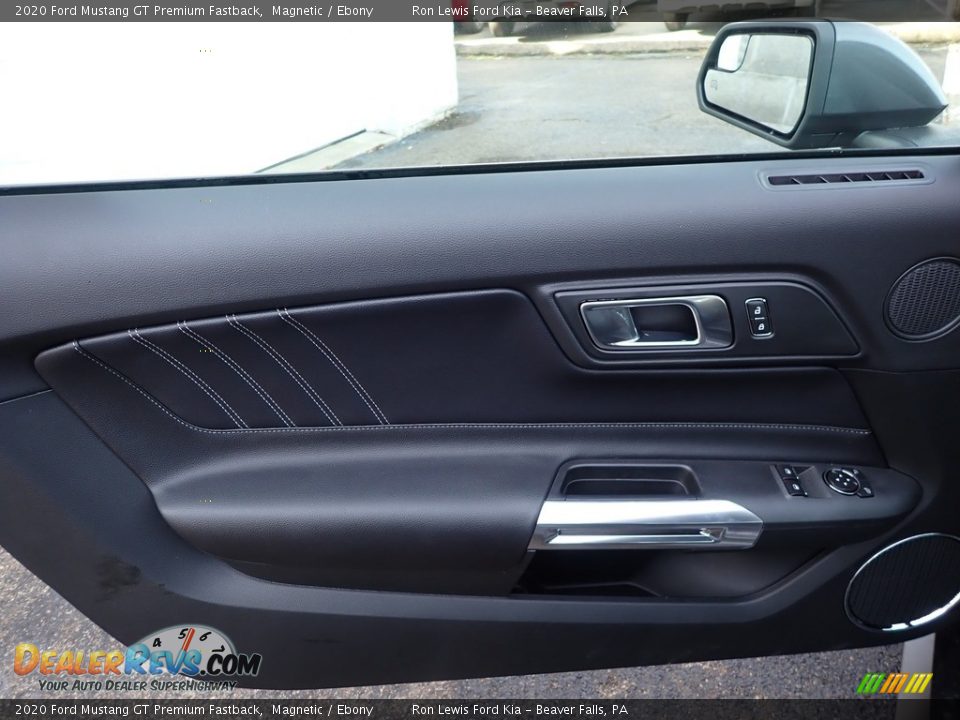 Door Panel of 2020 Ford Mustang GT Premium Fastback Photo #16