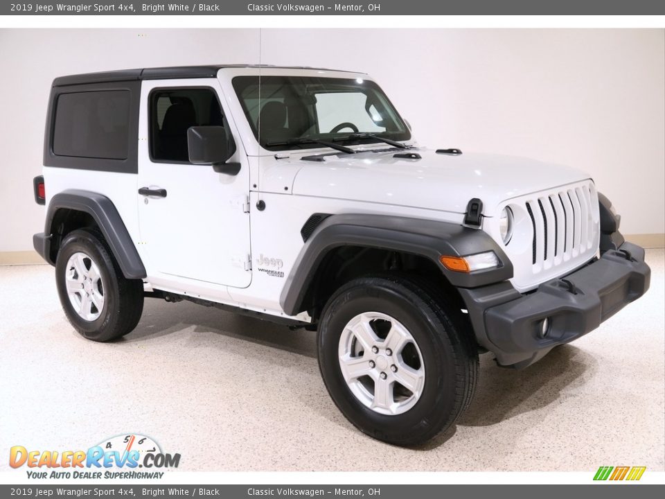 2019 Jeep Wrangler Sport 4x4 Bright White / Black Photo #1