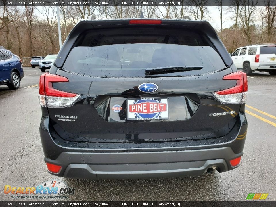 2020 Subaru Forester 2.5i Premium Crystal Black Silica / Black Photo #5