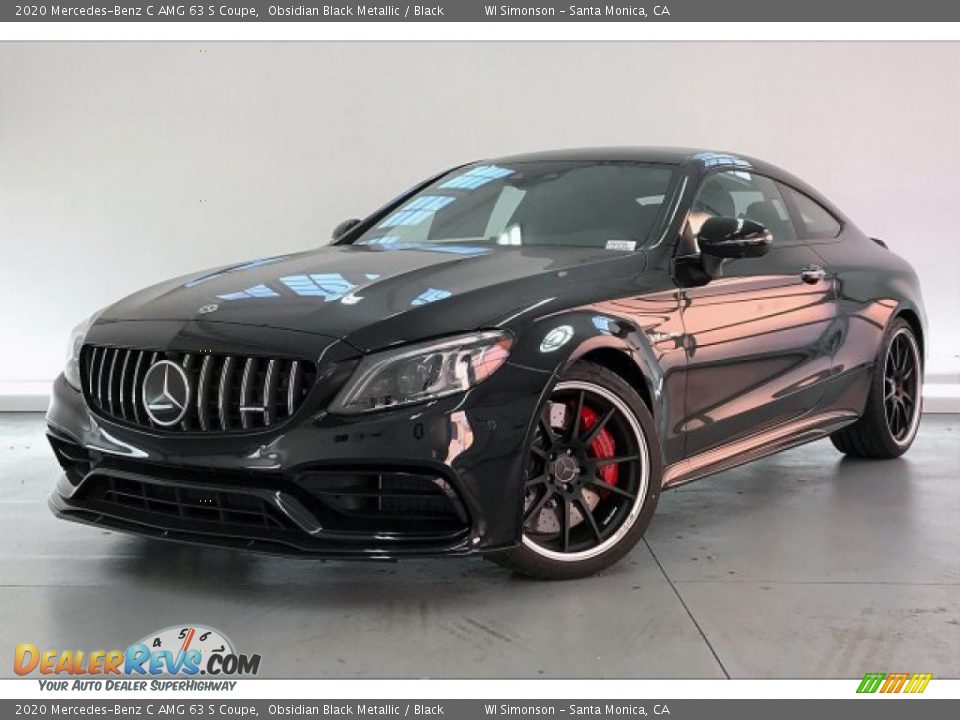 Front 3/4 View of 2020 Mercedes-Benz C AMG 63 S Coupe Photo #12