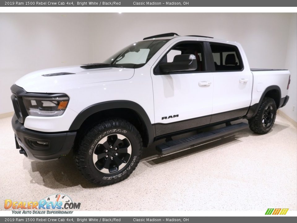 2019 Ram 1500 Rebel Crew Cab 4x4 Bright White / Black/Red Photo #3