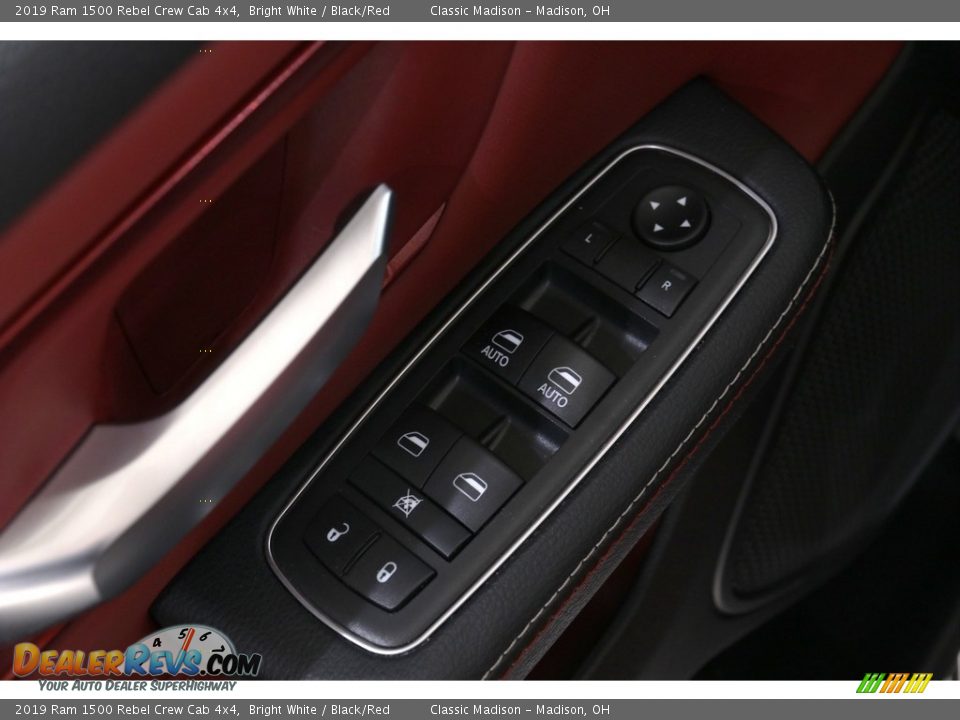 2019 Ram 1500 Rebel Crew Cab 4x4 Bright White / Black/Red Photo #5