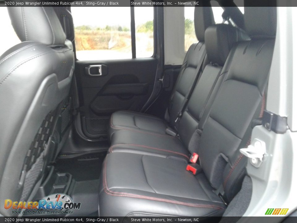 2020 Jeep Wrangler Unlimited Rubicon 4x4 Sting-Gray / Black Photo #13