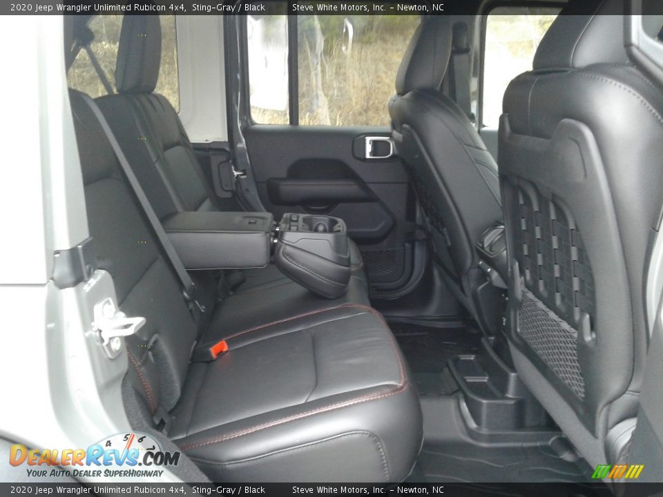 2020 Jeep Wrangler Unlimited Rubicon 4x4 Sting-Gray / Black Photo #15