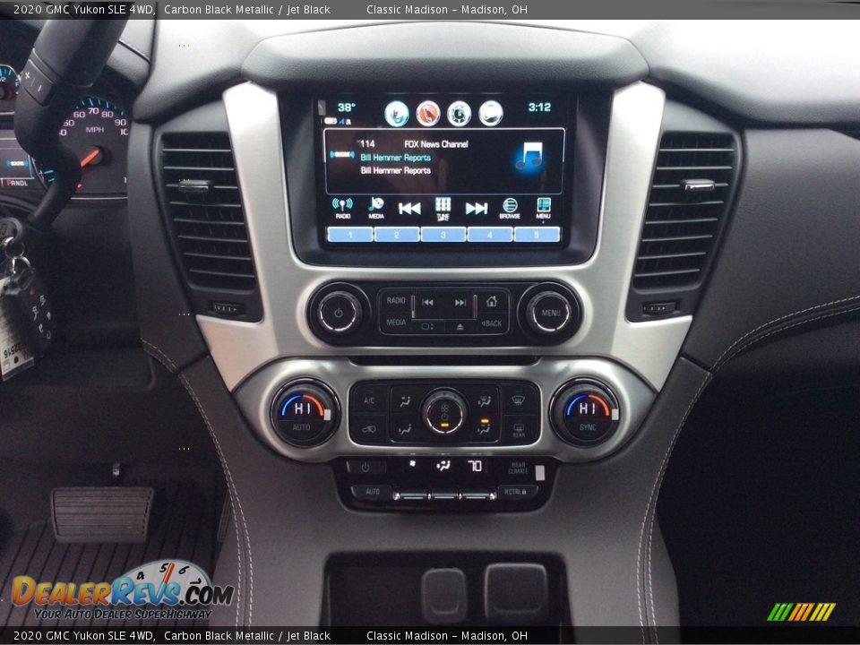 Controls of 2020 GMC Yukon SLE 4WD Photo #13