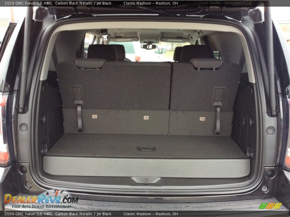 2020 GMC Yukon SLE 4WD Trunk Photo #17