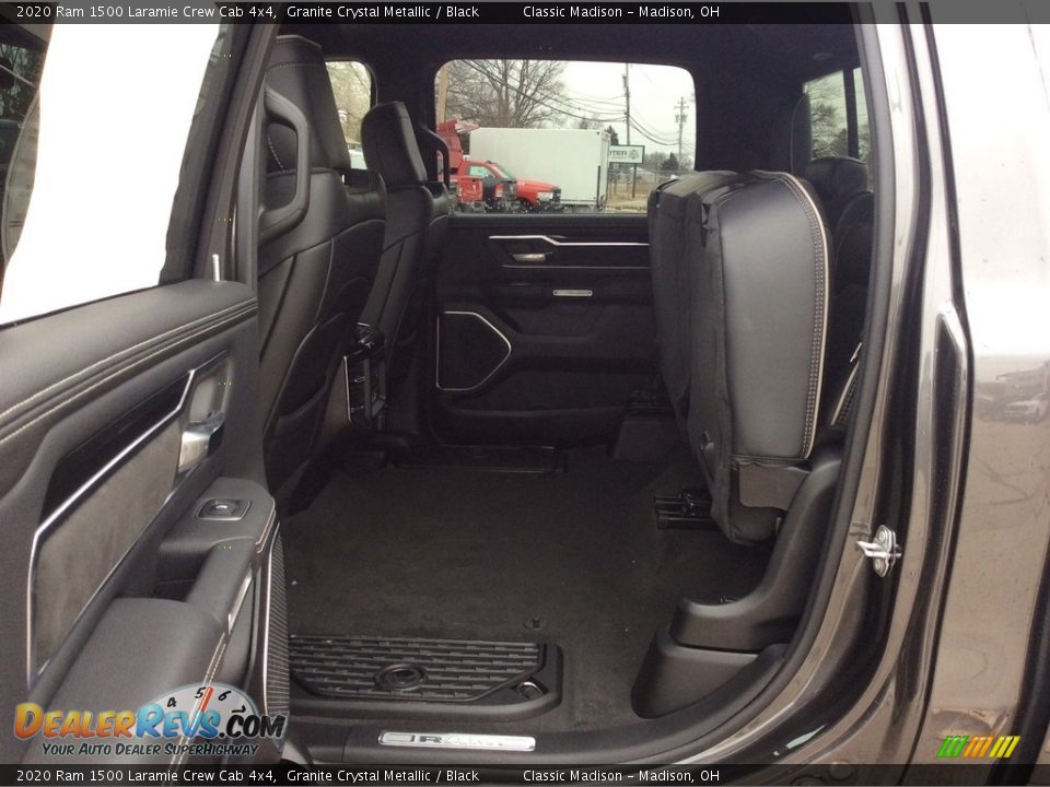 2020 Ram 1500 Laramie Crew Cab 4x4 Granite Crystal Metallic / Black Photo #18