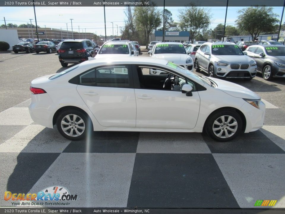 2020 Toyota Corolla LE Super White / Black Photo #3