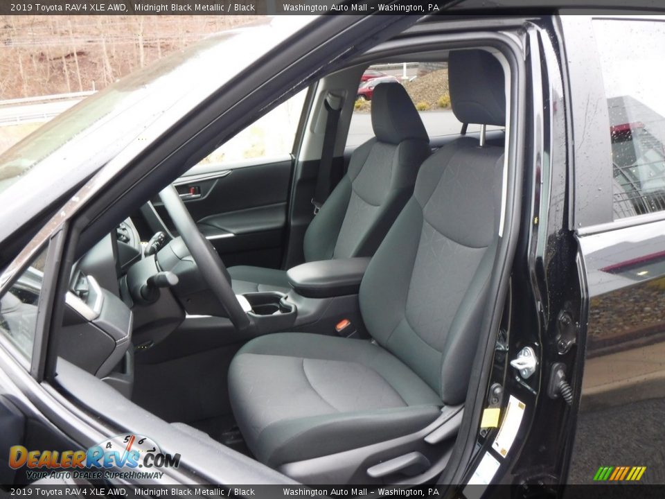 2019 Toyota RAV4 XLE AWD Midnight Black Metallic / Black Photo #15