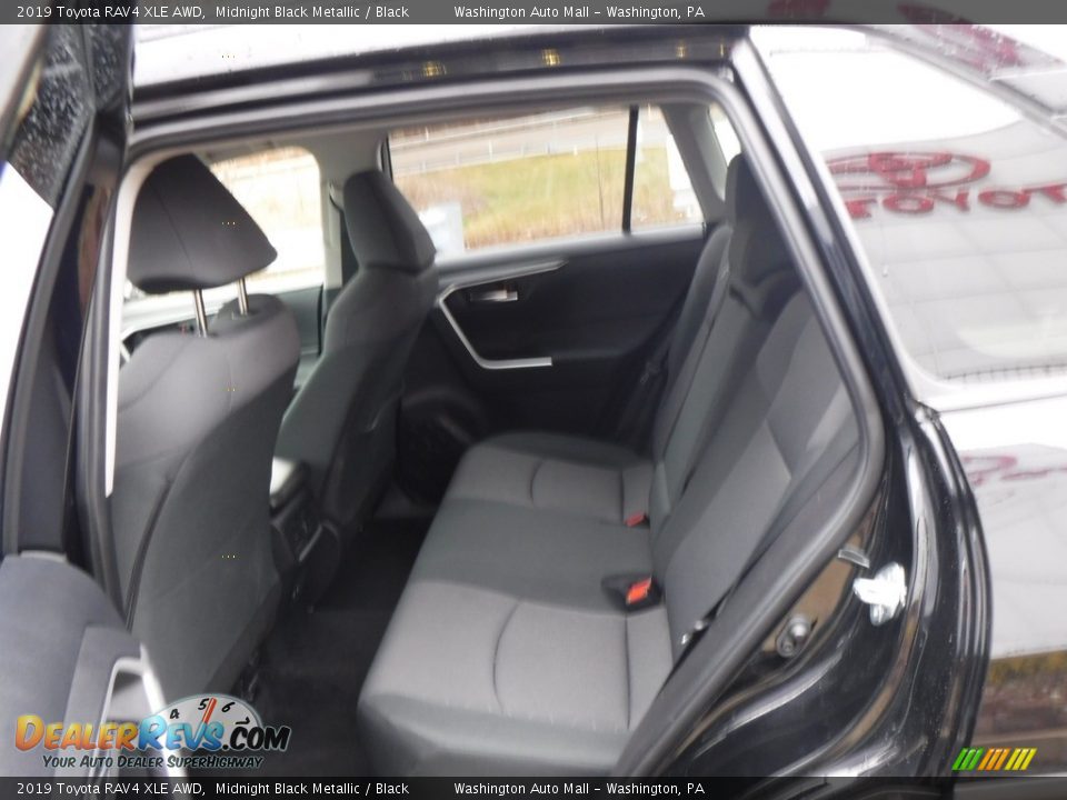2019 Toyota RAV4 XLE AWD Midnight Black Metallic / Black Photo #23