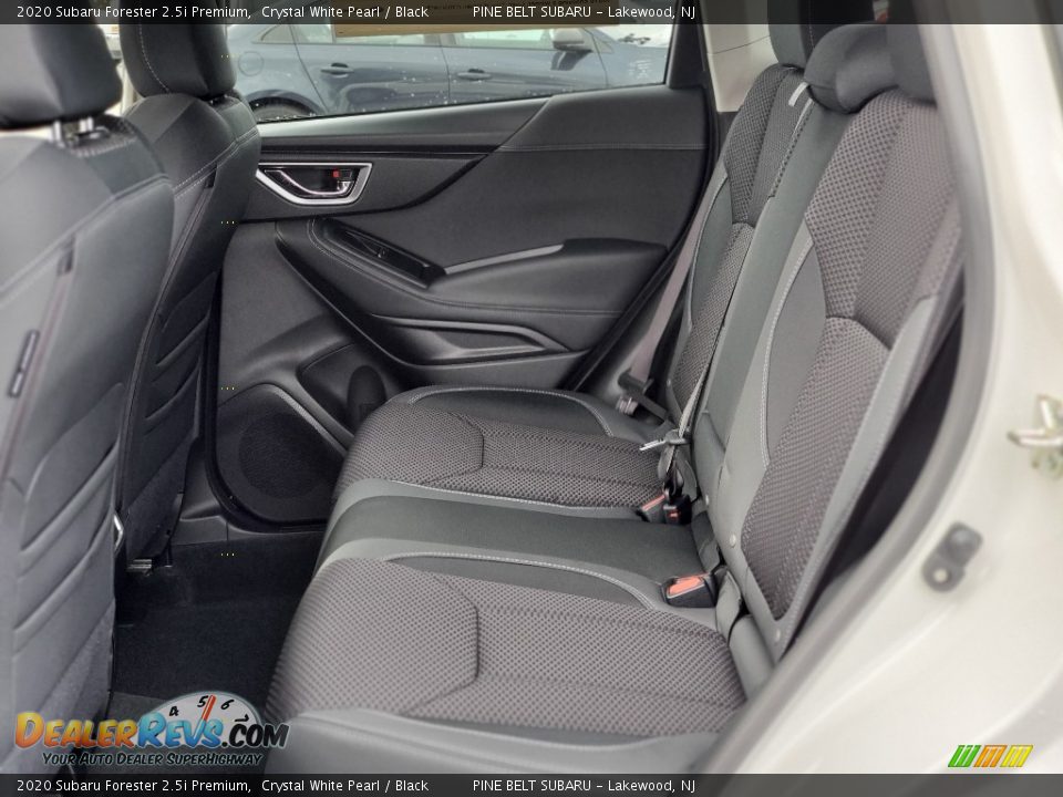 2020 Subaru Forester 2.5i Premium Crystal White Pearl / Black Photo #6