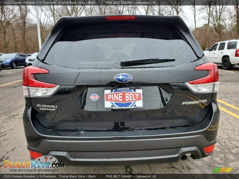 2020 Subaru Forester 2.5i Premium Crystal Black Silica / Black Photo #5