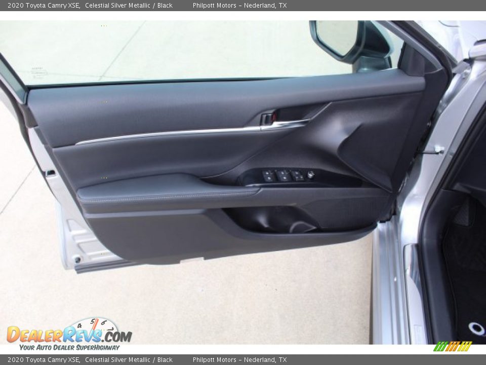 2020 Toyota Camry XSE Celestial Silver Metallic / Black Photo #9