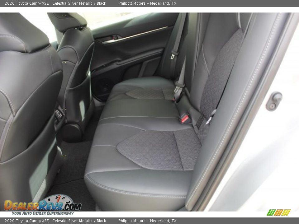2020 Toyota Camry XSE Celestial Silver Metallic / Black Photo #20