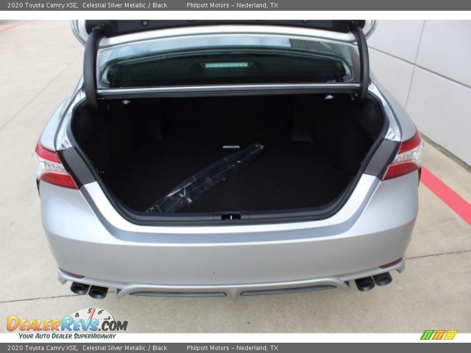 2020 Toyota Camry XSE Celestial Silver Metallic / Black Photo #24