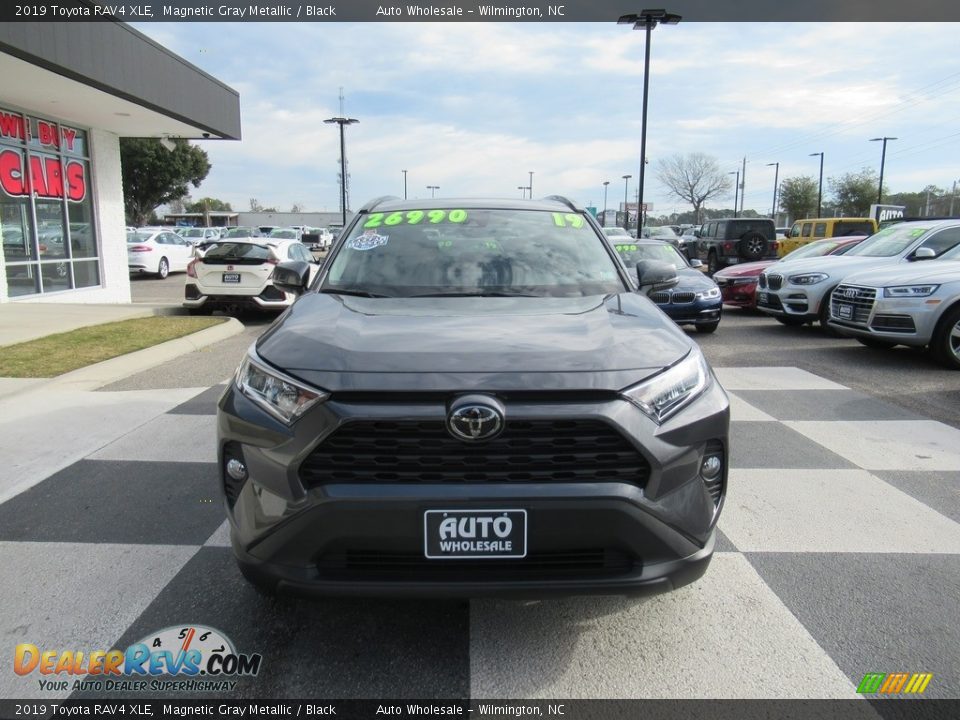 2019 Toyota RAV4 XLE Magnetic Gray Metallic / Black Photo #2