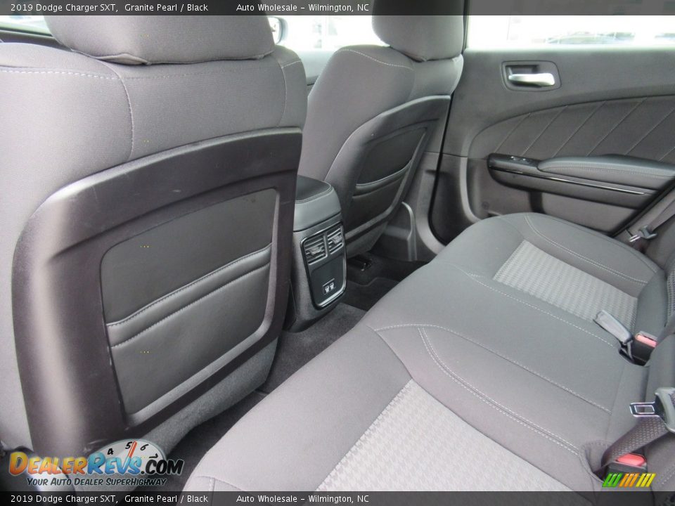 2019 Dodge Charger SXT Granite Pearl / Black Photo #11
