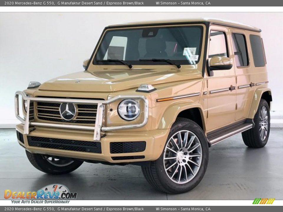 Front 3/4 View of 2020 Mercedes-Benz G 550 Photo #12