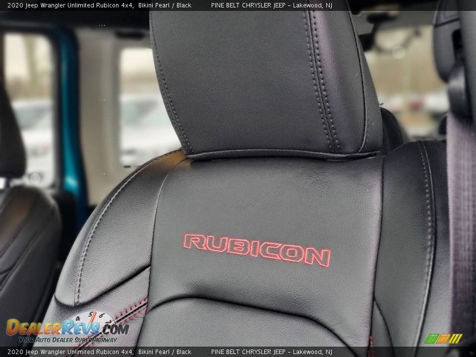 Front Seat of 2020 Jeep Wrangler Unlimited Rubicon 4x4 Photo #9