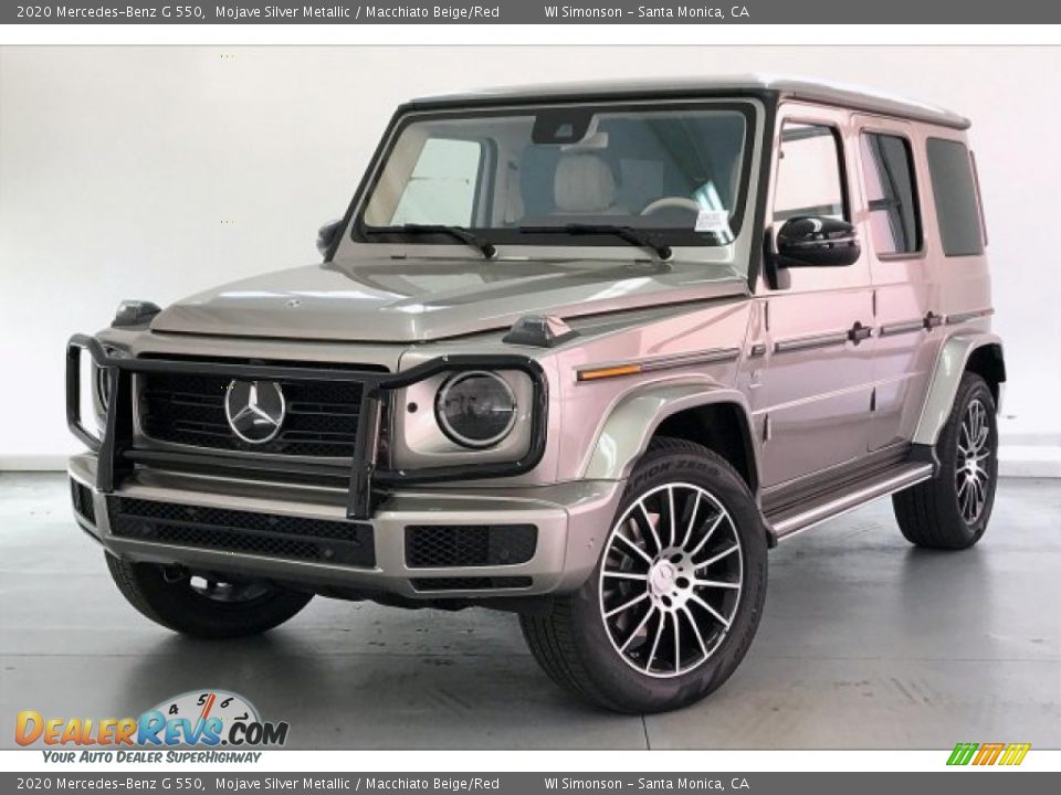 Front 3/4 View of 2020 Mercedes-Benz G 550 Photo #12