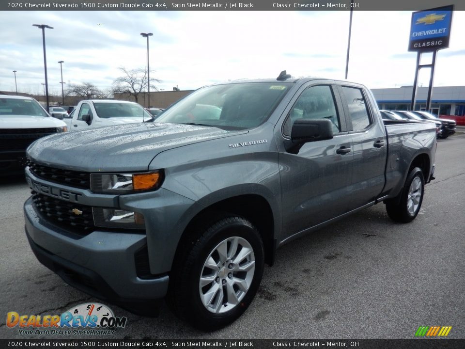 2020 Chevrolet Silverado 1500 Custom Double Cab 4x4 Satin Steel Metallic / Jet Black Photo #1