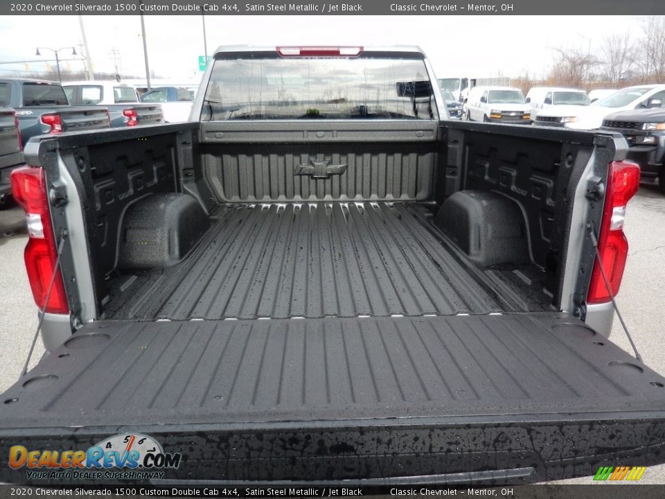 2020 Chevrolet Silverado 1500 Custom Double Cab 4x4 Satin Steel Metallic / Jet Black Photo #6