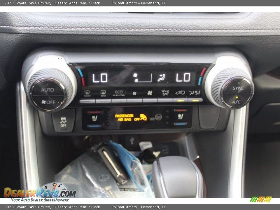 2020 Toyota RAV4 Limited Blizzard White Pearl / Black Photo #16