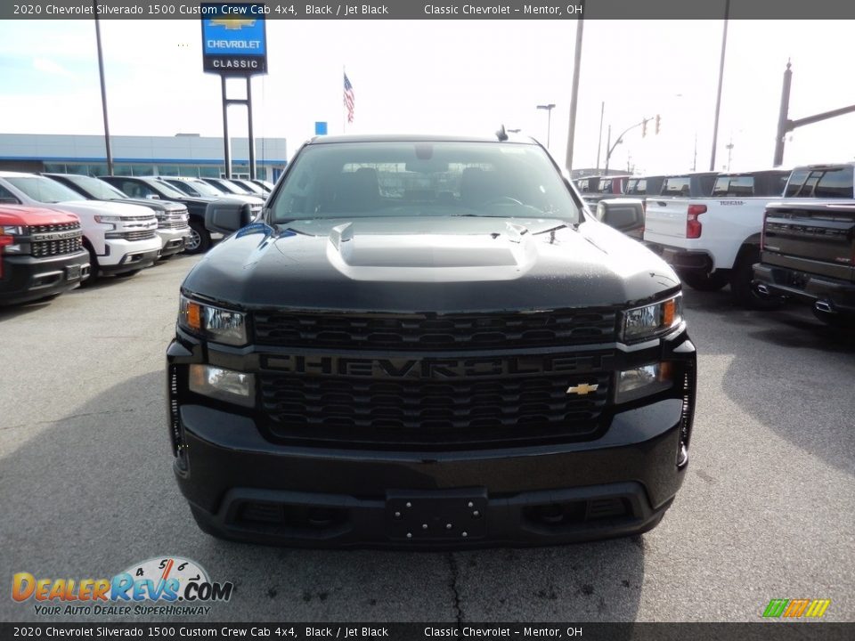 2020 Chevrolet Silverado 1500 Custom Crew Cab 4x4 Black / Jet Black Photo #2