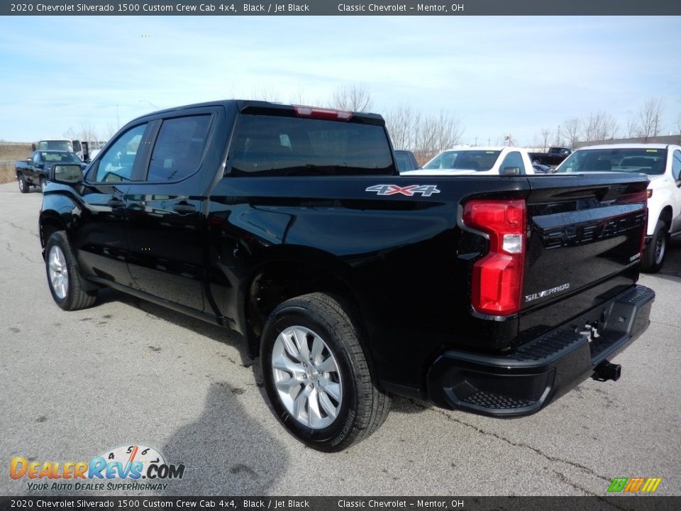 2020 Chevrolet Silverado 1500 Custom Crew Cab 4x4 Black / Jet Black Photo #5