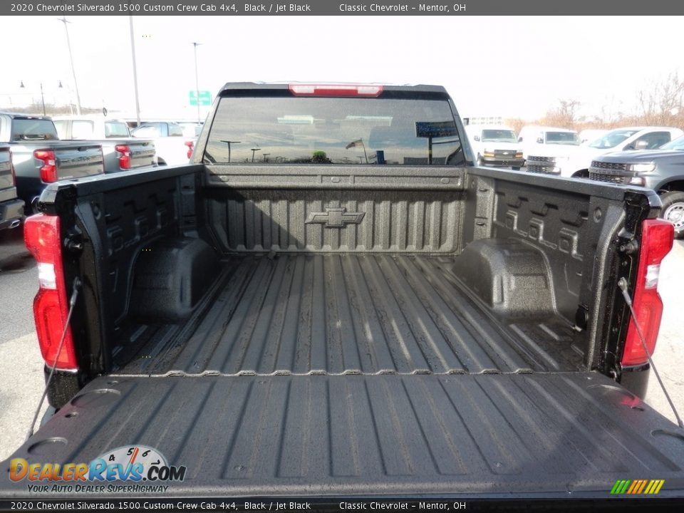 2020 Chevrolet Silverado 1500 Custom Crew Cab 4x4 Black / Jet Black Photo #6