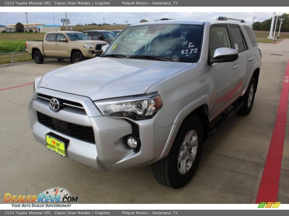 2020 Toyota 4Runner SR5 Classic Silver Metallic / Graphite Photo #4