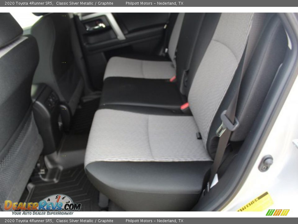 2020 Toyota 4Runner SR5 Classic Silver Metallic / Graphite Photo #20