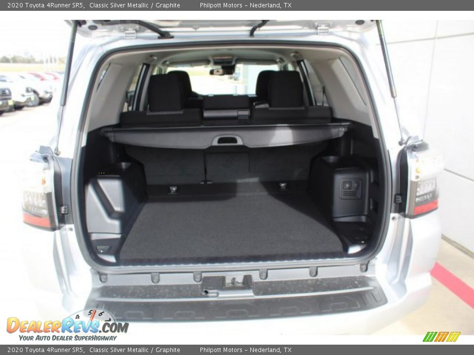 2020 Toyota 4Runner SR5 Classic Silver Metallic / Graphite Photo #23