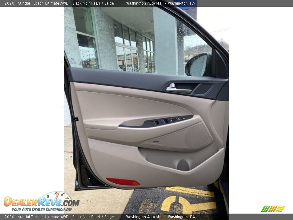 Door Panel of 2020 Hyundai Tucson Ultimate AWD Photo #10
