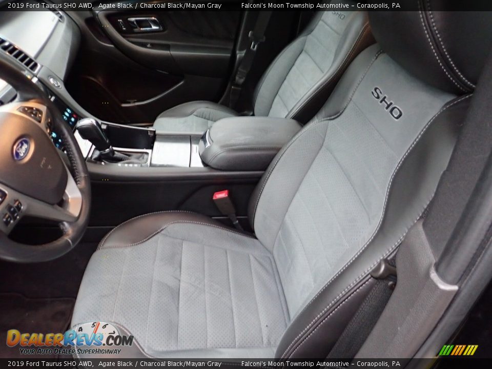 Front Seat of 2019 Ford Taurus SHO AWD Photo #15