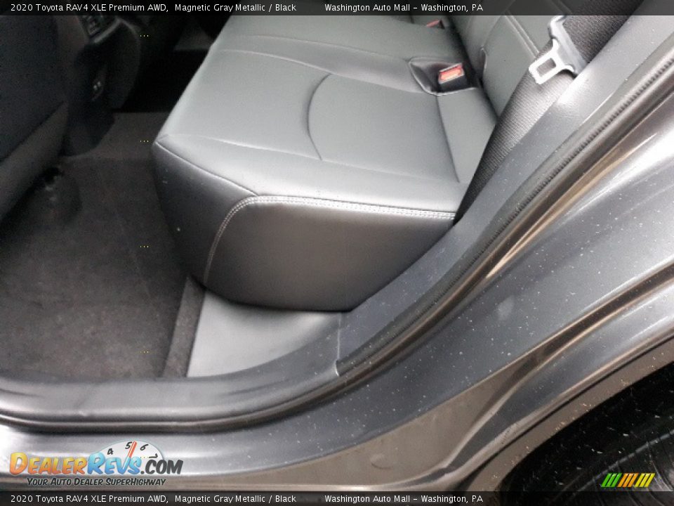 2020 Toyota RAV4 XLE Premium AWD Magnetic Gray Metallic / Black Photo #33