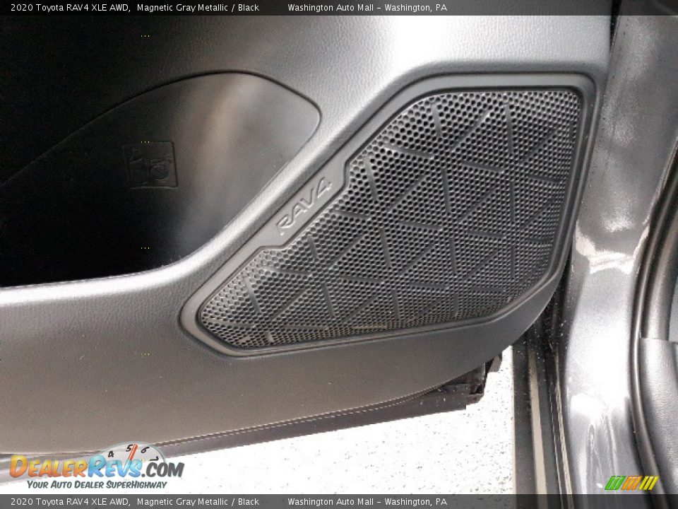 2020 Toyota RAV4 XLE AWD Magnetic Gray Metallic / Black Photo #33