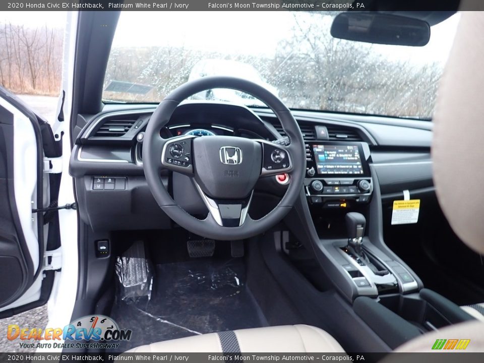 2020 Honda Civic EX Hatchback Platinum White Pearl / Ivory Photo #10