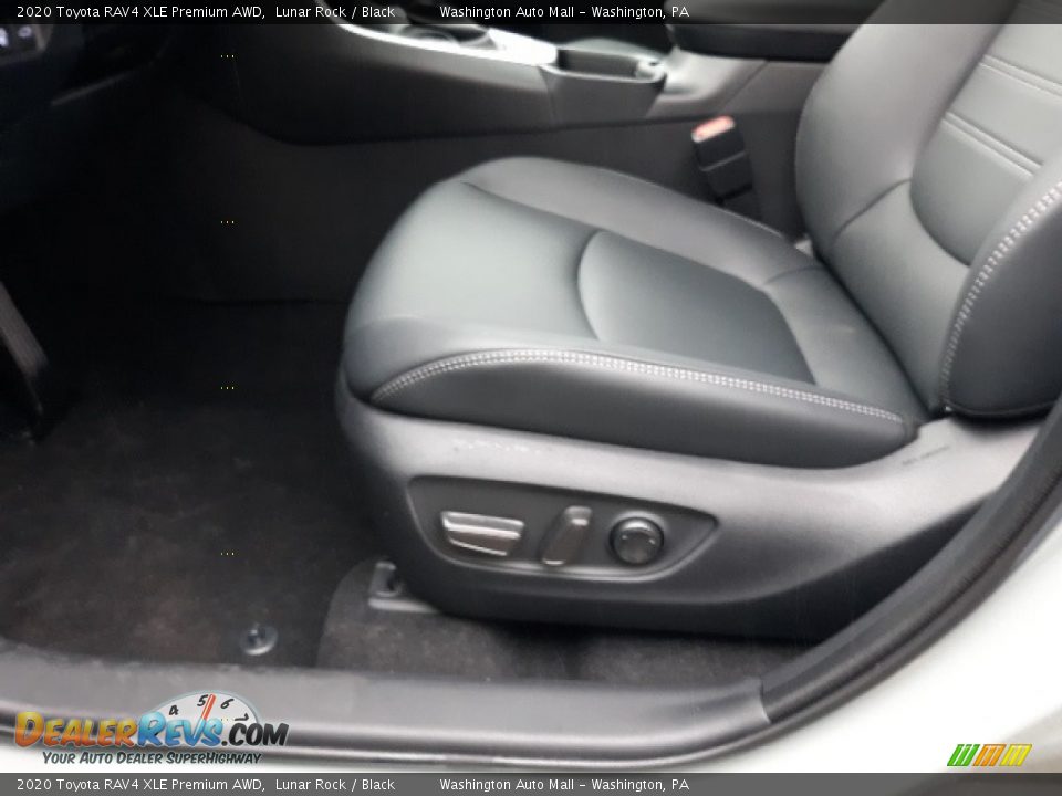 2020 Toyota RAV4 XLE Premium AWD Lunar Rock / Black Photo #28