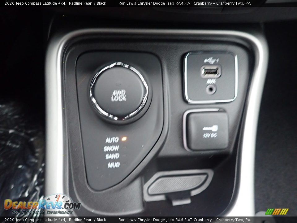 2020 Jeep Compass Latitude 4x4 Redline Pearl / Black Photo #20