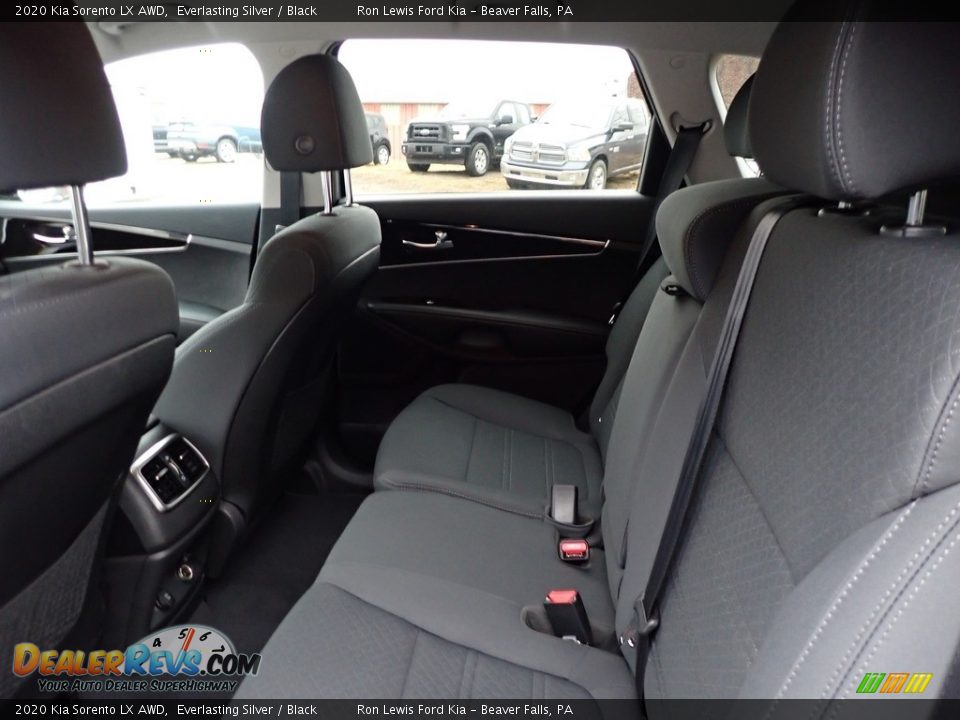 2020 Kia Sorento LX AWD Everlasting Silver / Black Photo #13