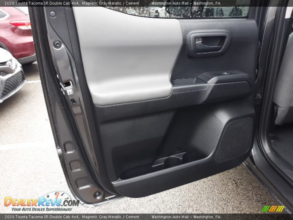 2020 Toyota Tacoma SR Double Cab 4x4 Magnetic Gray Metallic / Cement Photo #32