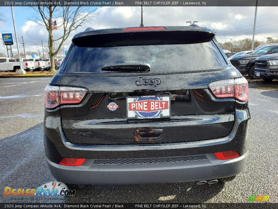 2020 Jeep Compass Altitude 4x4 Diamond Black Crystal Pearl / Black Photo #5