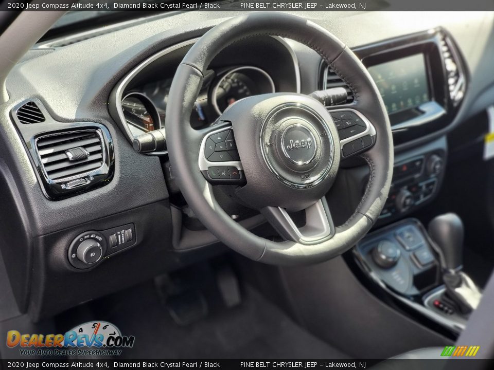 2020 Jeep Compass Altitude 4x4 Diamond Black Crystal Pearl / Black Photo #7